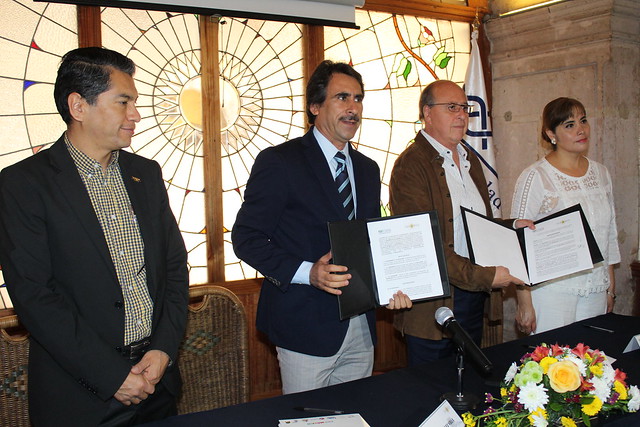Udemorelia Firma de Convenio con la Asociación Tesoros de Michoacán