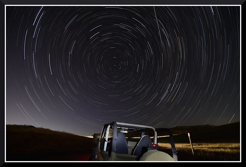 round we go with star trails over photo safari jeep latrobe sacramento ca shooting meteor