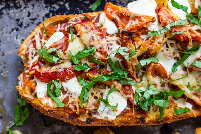 Roasted Garlic Margherita French Bread Pizza