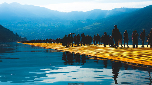 blue summer sky people italy lake art tourism water colors sunshine silhouette yellow sunrise canon reflections landscape glow piers floating bergamo brescia lombardia iseo