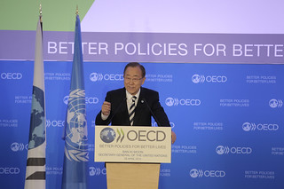 UN Secretary-General Ban Ki-moon visits the OECD