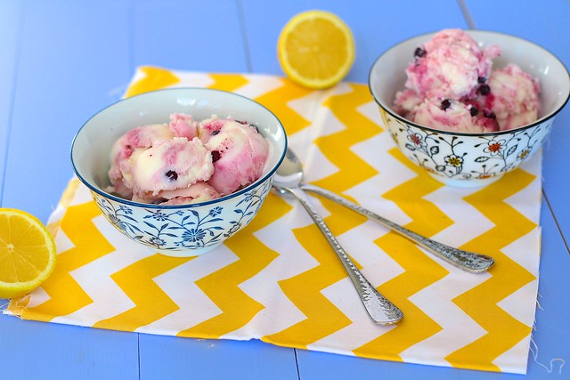 Lemon Frozen Yogurt with Blueberry Swirl