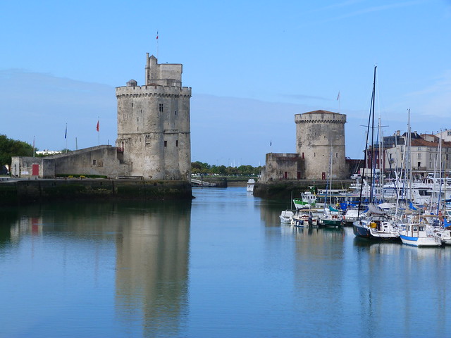 Los bastiones defensivos de La Rochelle (Torre de San Nicolás y Torre de la cadena)