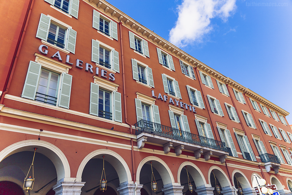 Close-up of the Galeries Lafayette in Nice