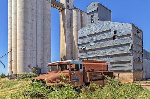 silos grain storage bessie oklahoma abandoned truck landscape industrial firetruck canon photography