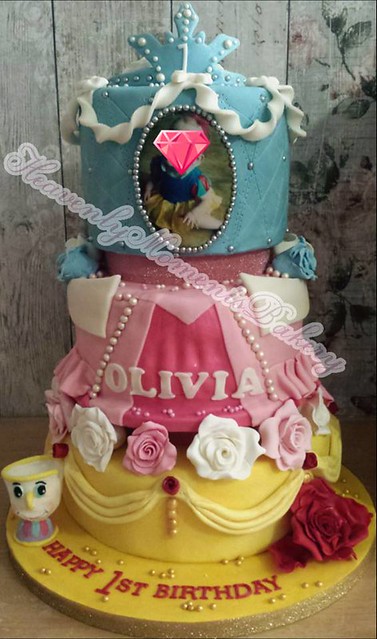 Princess Cake by Zoe Jade of Heavenly Moments Bakery