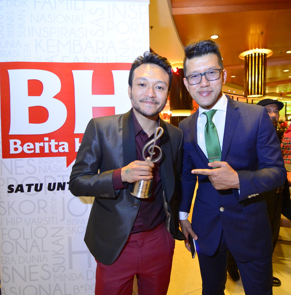 Budiey di Anugerah Bintang Popular 2014