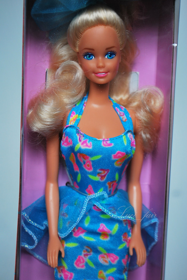 Fashion Play Barbie 1991. Барби Маттел Style 1992. Кукла Барби Келли 1991. Барби Mattel 90е. Барби год выпуска