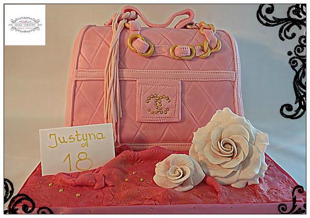 Pretty Bag and Roses Cake by Marzena Neumann