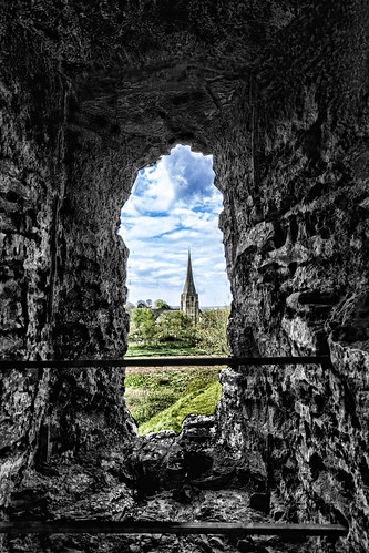 castle church kidwelly stmarys tonemapped colorpopped sigma1020f35 nikond5300
