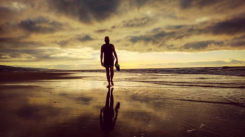 morning sun man men sol beach sunrise de playa canarias salida gran waking canaria sortida caminando