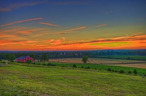gettysburg pa pennsylvania adamscounty gettysburgnationalmilitarypark battlefield civilwar history gettysburgcampaign sunrise twilight dawn color clouds sky oakridge hdr highdynamicrange