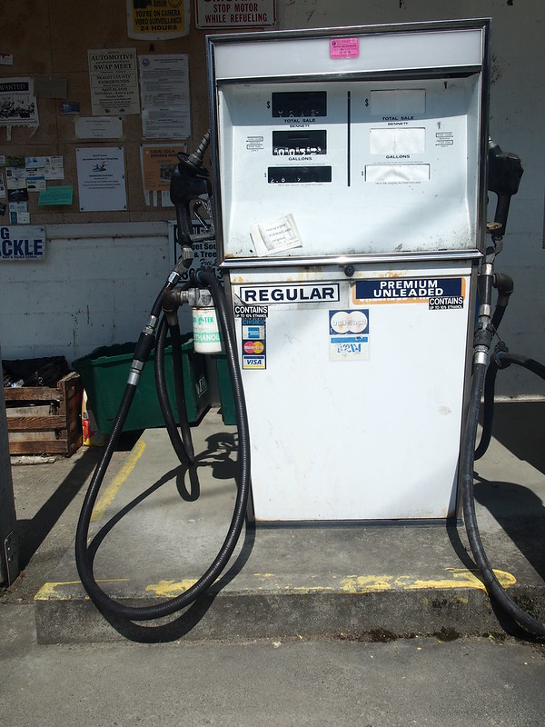 Lake McMurray Store's Gas Pumps: They don't make them like this anymore!