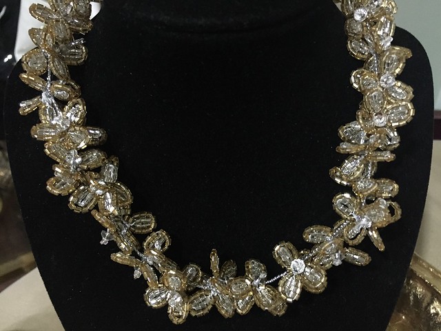 Malu Veloso crystal necklace
