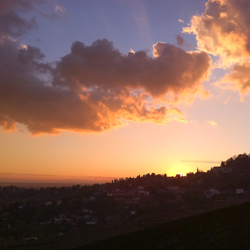 light sunset italia bergamoalta iphone4