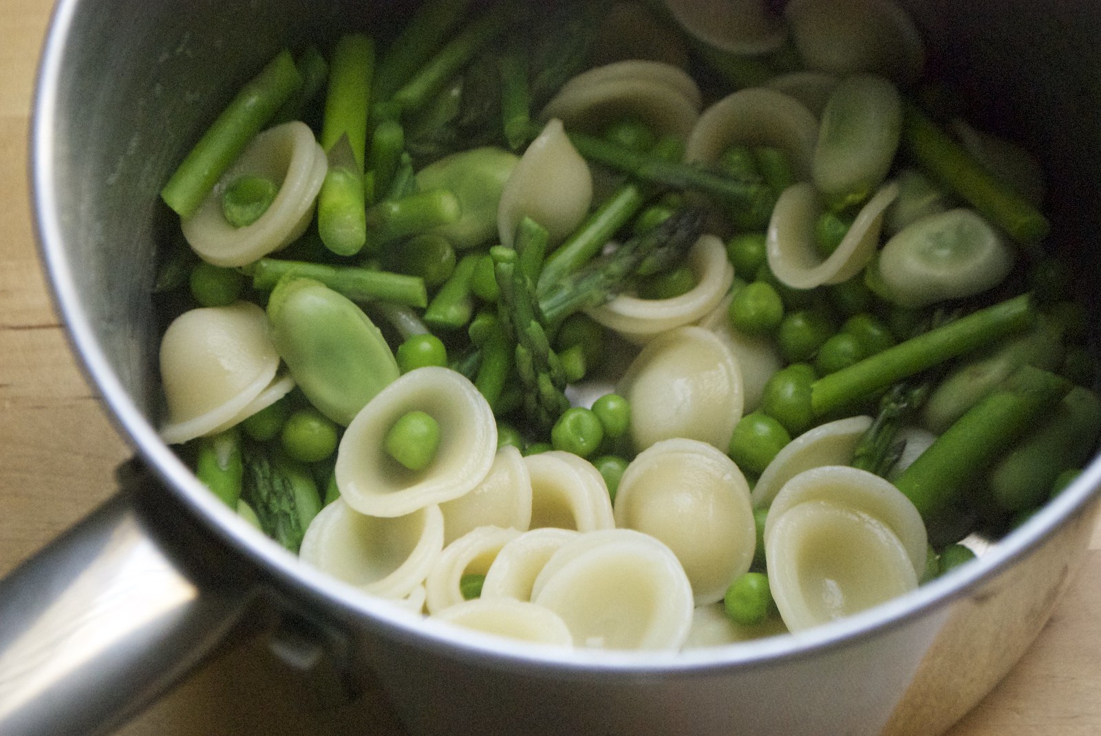 One-Pot Spring Pasta with Asparagus, Fava Beans, and Peas