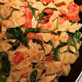 Dressed up Classico sun-dried tomato Alfredo sauce for #dinner #quick #easy