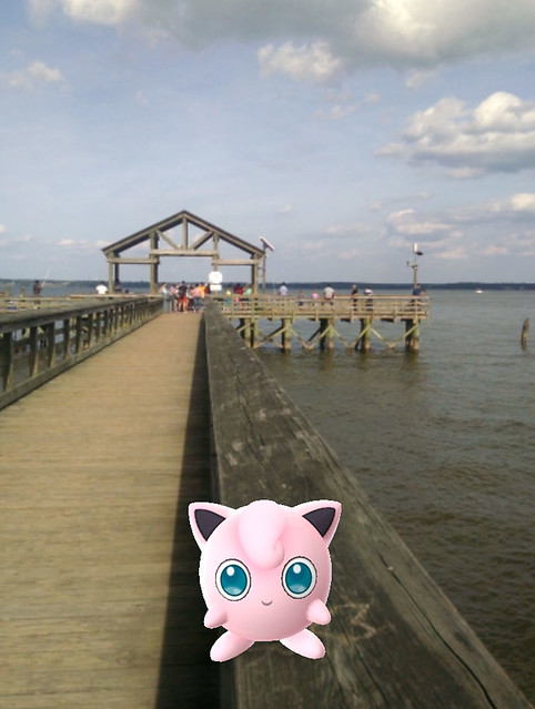 Jigglypuff considers getting out a fishing road at the pier