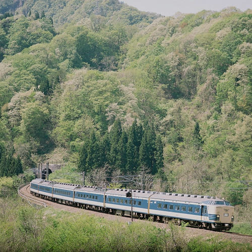 japan zeiss hasselblad railways portra akita 6×6