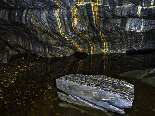 norge stripes cave marble striped grotta stripy nordtrøndelag sapmi ränder northtrondelag evamårtensson marmorgrottan raentserenjohke røyrvikkommune