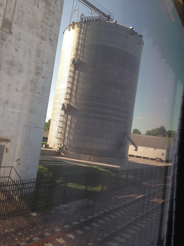 midwest farmland monsanto texaseagle amtrak grain silos