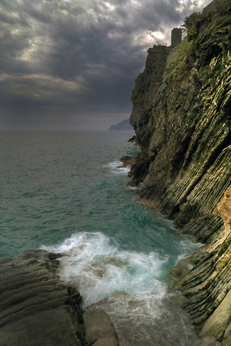 italy love rocks waves path liguria terre cinqueterre vernazza rocce cinque riomaggiore onde sentierodellamore