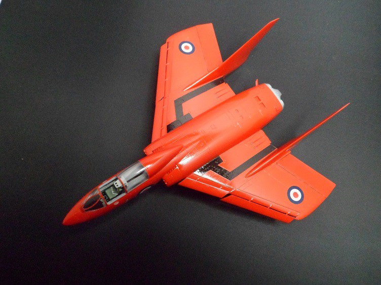 Red Angel [Vought F7U-3M Cutlass Fujimi] 16626089154_b9190c5d61_b