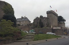 Avranches City Walls - Photo of Chavoy