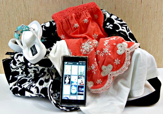 I can pack more clothes and shoes by using book apps with my Walmart Family Mobile Data Plan.
