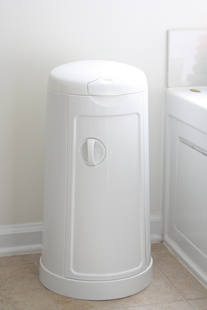 Arm and Hammer Diaper Pail