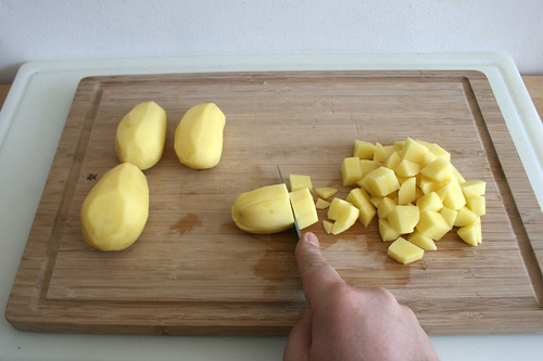 14 - Kartoffeln würfeln / Dice potatoes