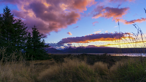 newzealand snow mountains clouds sunrise village tourist pines southernalps lakepukaki attraction holidaypark mountcook aoraki glentannerpark