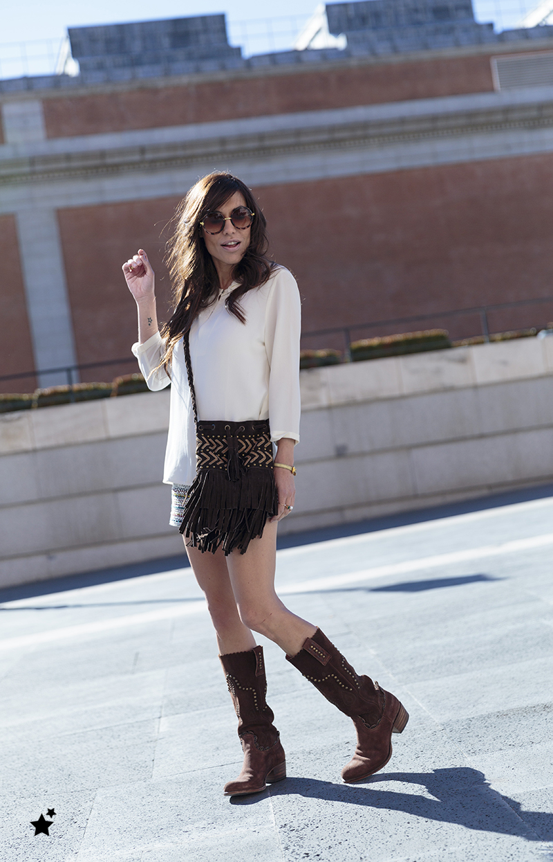 street style barbara crespo hakei colors shorts sendra boots minkpink bag fashion blogger outfit blog de moda