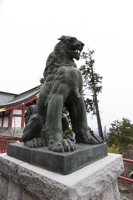 Guardian dog of Mitake Shrine