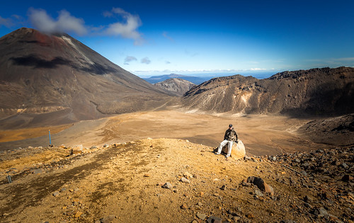 park new trekking landscape volcano rocks hiking adventure mount zealand national doom tongariro volcanic