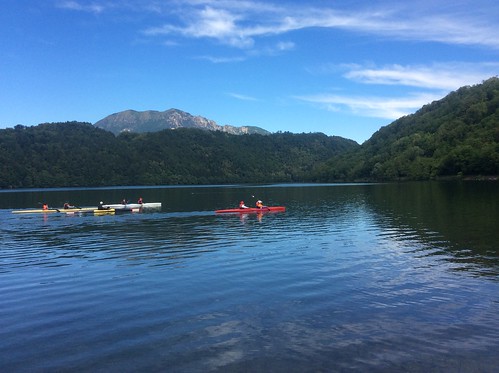 summer lake water sport kayak tranquil levico lagodilevico
