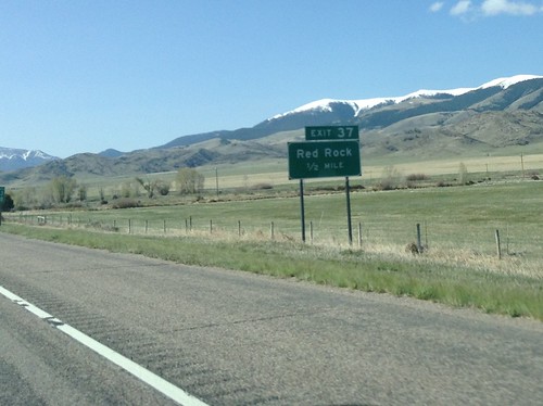 sign montana intersection i15 beaverheadcounty biggreensign freewayjunction