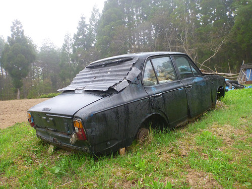 cars abandoned car toyota 日本 corolla rustycars 青森県 むつ市