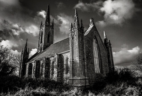 ireland sky bw © building tree abandoned church digital canon landscape europe decay empty best disused decayed kildare digitallywatermarked 5dmk2 72dpipreview 2cireland 2cimage ©lowresolutionpreview ©2c