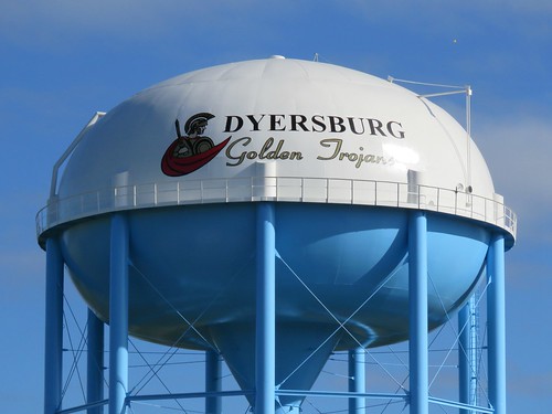 smalltown dyersburg tennessee watertower athleticmascot