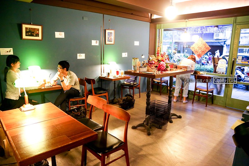 咖啡館︱喝咖啡,永春有貓店,聞山咖啡 @陳小可的吃喝玩樂