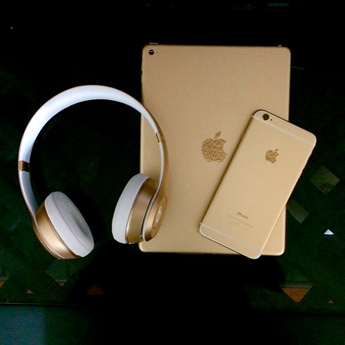 apple gold beats iphone ipad