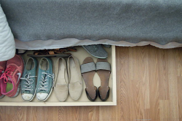 underbed shoe storage