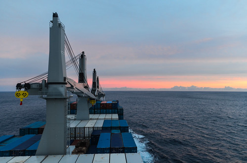 sea sunrise spain europe ship vessel cargo maritime vigo macsday18
