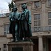 Weimar - Goethe Schiller Denkmal auf dem Platz vorm Theater