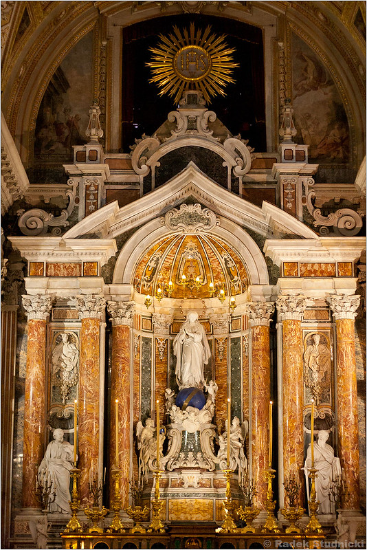 Ołtarz kościoła Gesu Nuovo