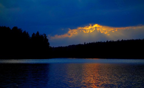 sunset lake reflection finland skies midsummer juhannus strays kivijärvi luumäki pahainlahti sakarip