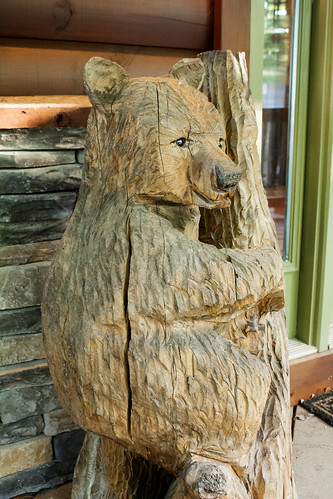 bear wood georgia us cabin ranger unitedstates woodbear cabinwoodbearmadeofcabinwoodtheresabear
