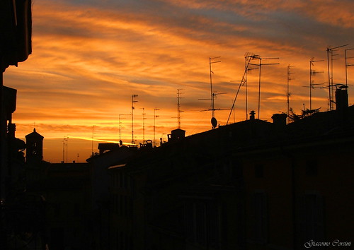 italy skyline sunrise italia alba tetti parma emiliaromagna