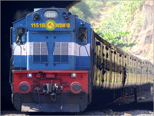 india railway maharashtra erode konkan ukshi wdm3d kr6